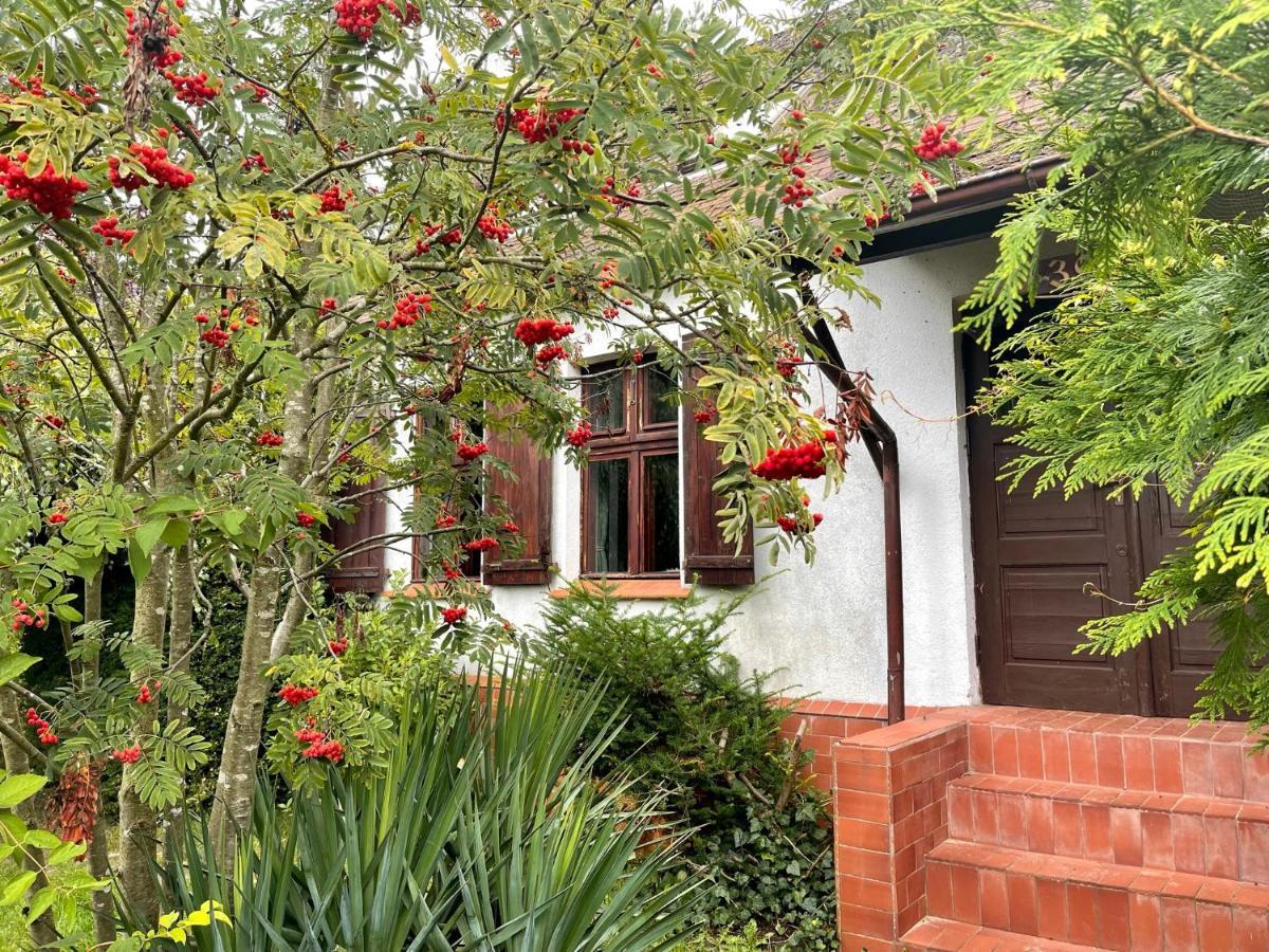 Apple Tree House Villa Lubin  ภายนอก รูปภาพ
