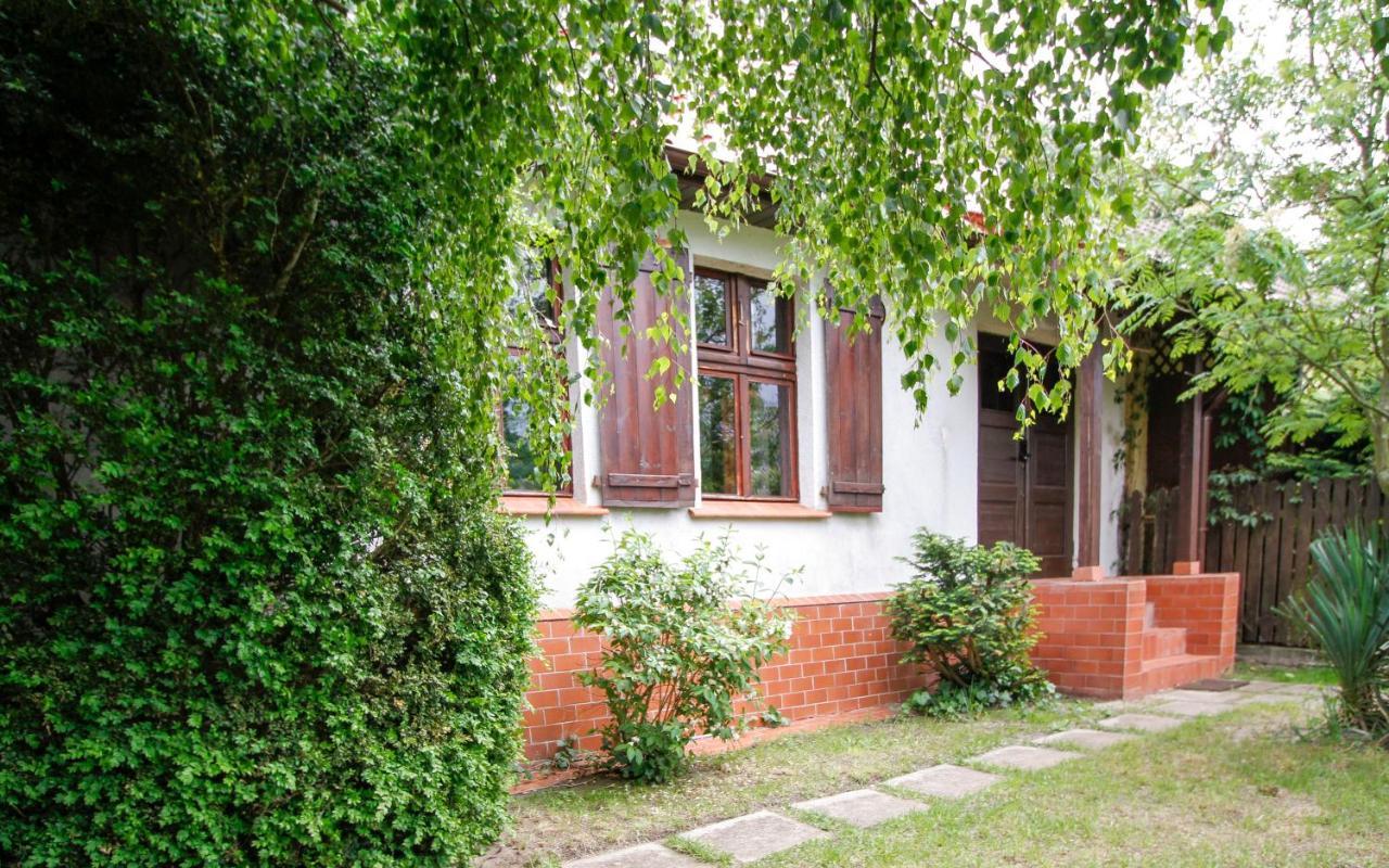 Apple Tree House Villa Lubin  ภายนอก รูปภาพ